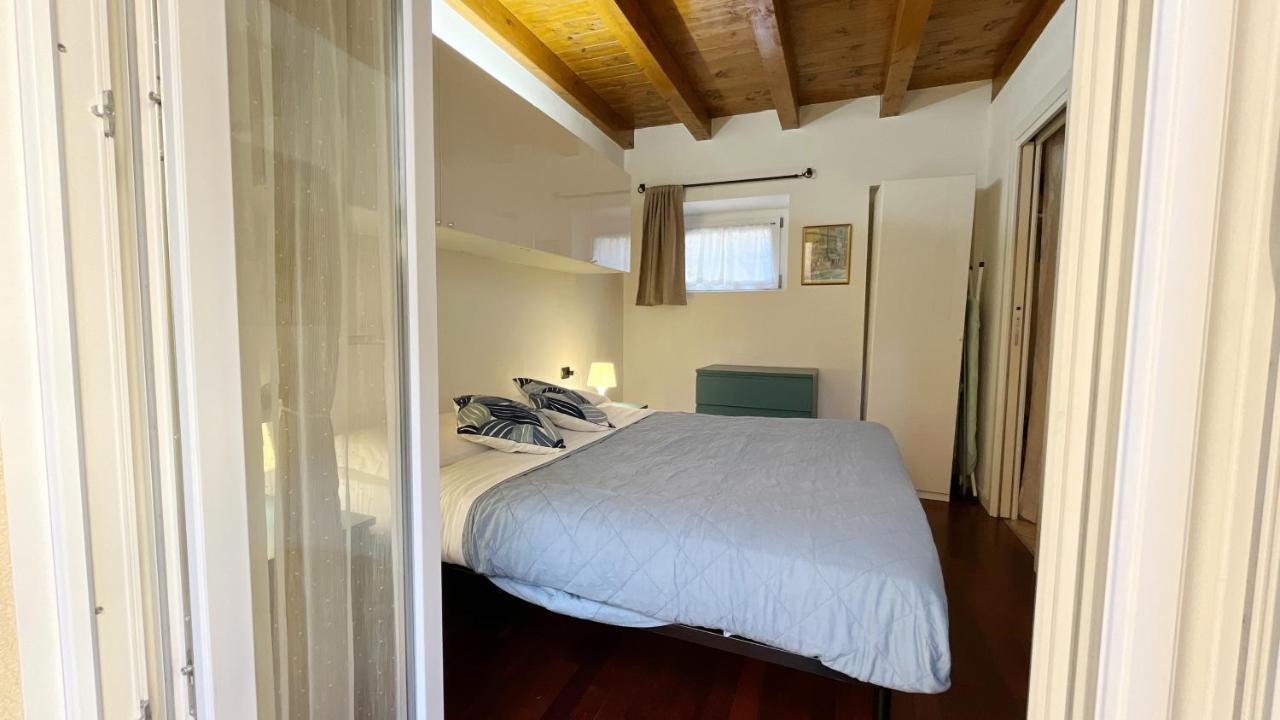 La Casa Di Gio - Affitti Brevi Italia Apartment เลคโค ภายนอก รูปภาพ